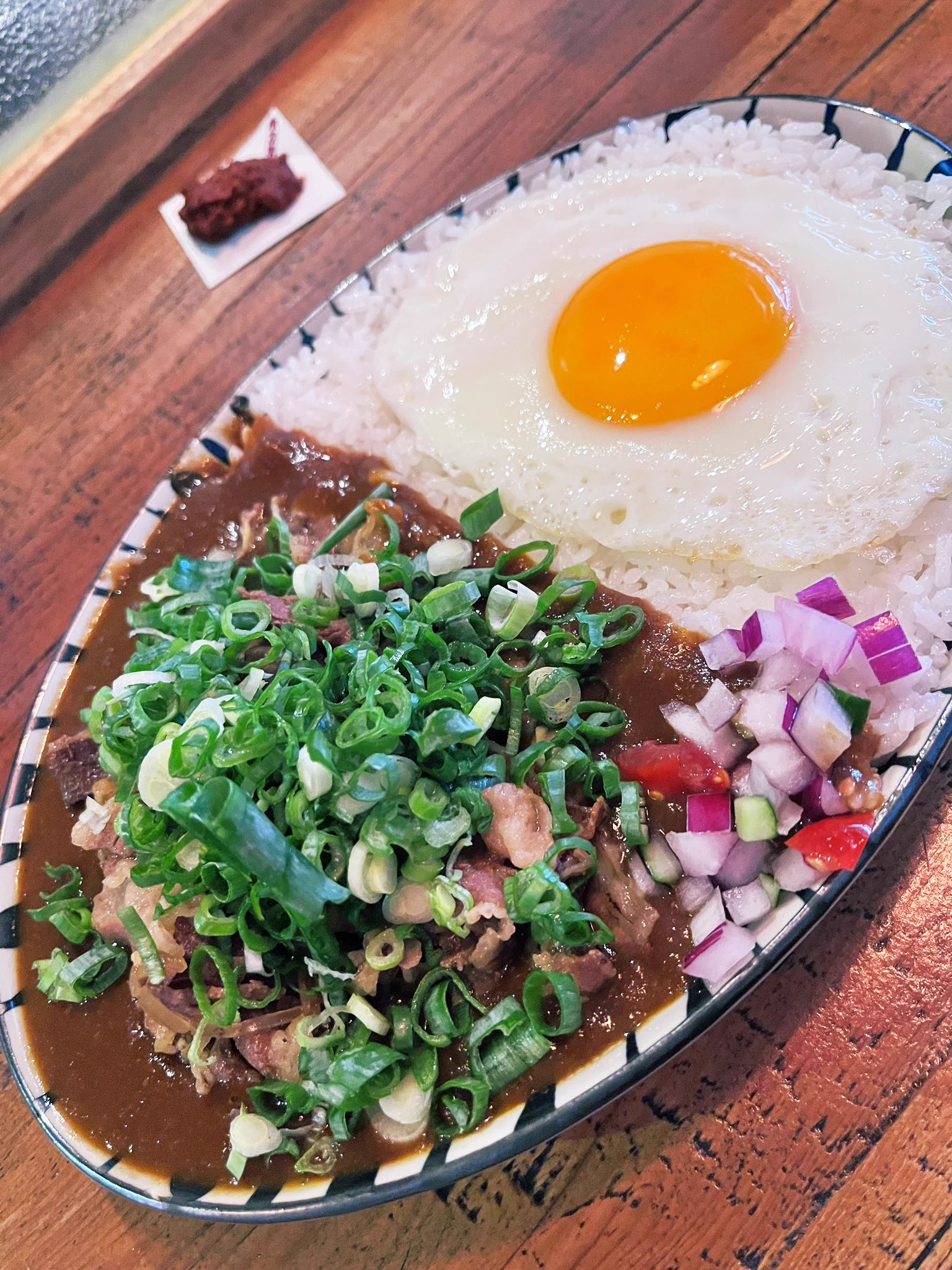 第二張才是咖哩正確吃法ദ്ദി ˃ ᵕ ˂ ) https://t.co/zJXt2rUzdk