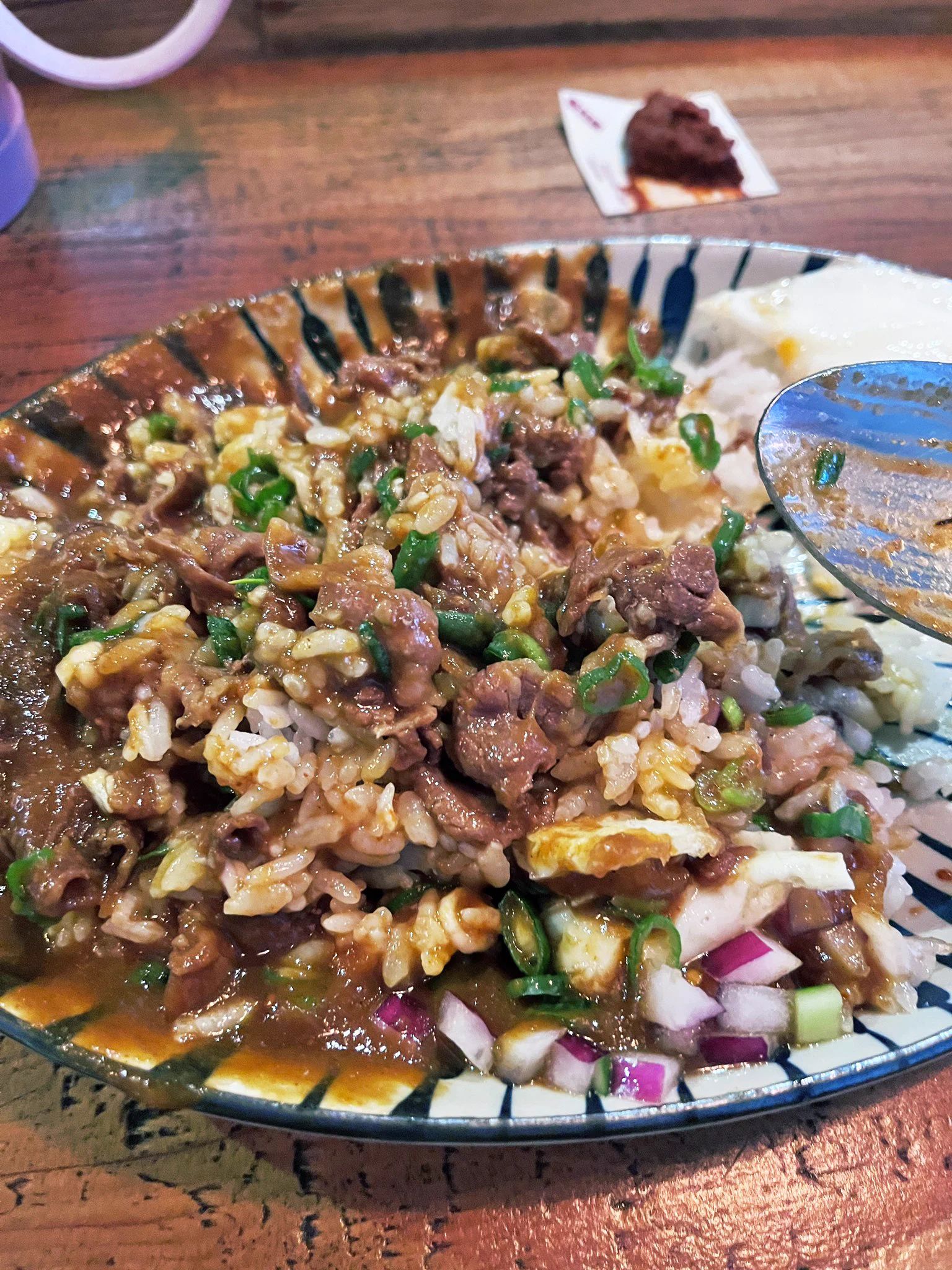 第二張才是咖哩正確吃法ദ്ദി ˃ ᵕ ˂ ) https://t.co/zJXt2rUzdk