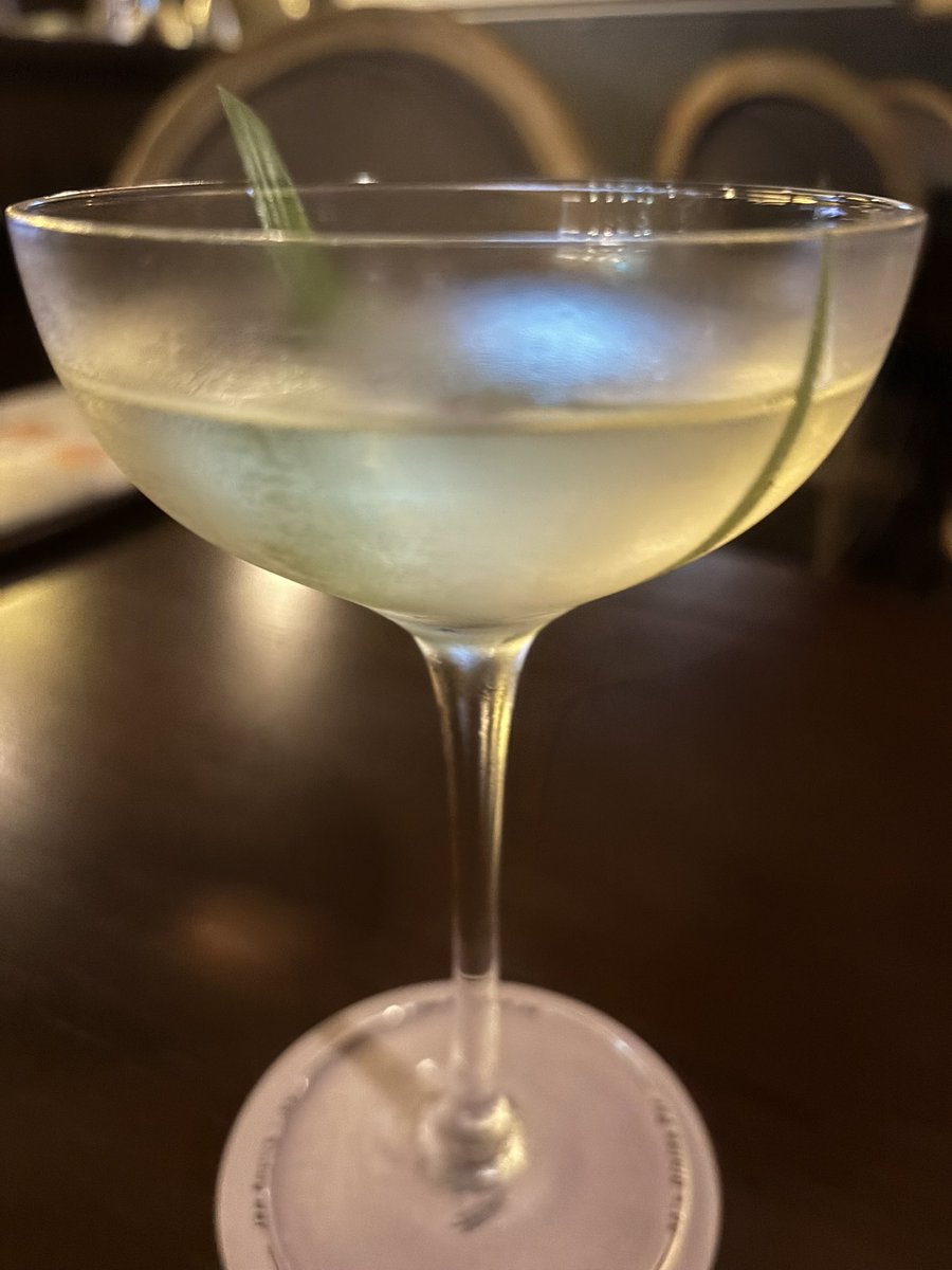 健康養生行程結束之後是不健康喝酒宵夜行程😂 https://t.co/zSiM2LXfeh