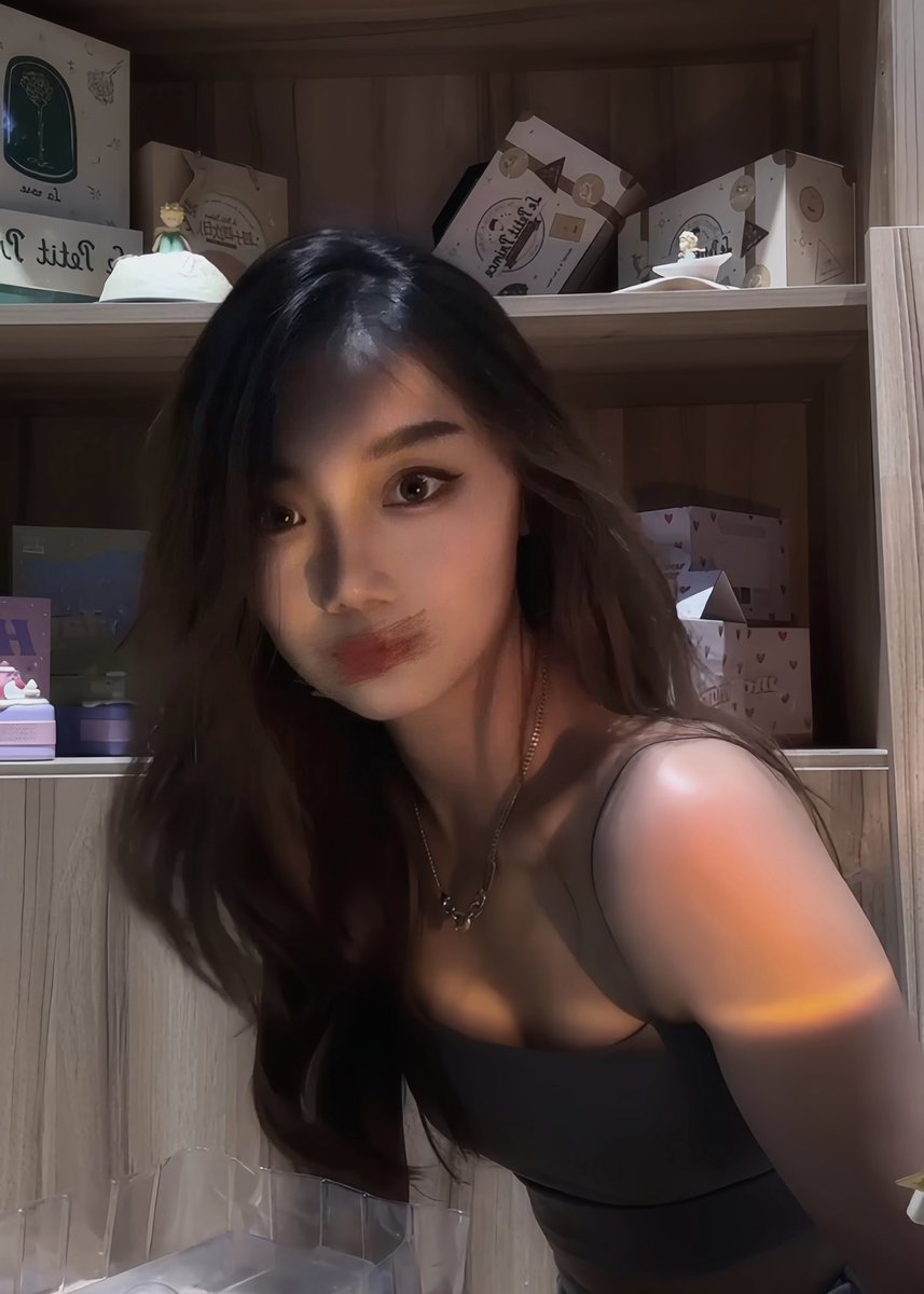 好久不見來南部一年多了好像真的變南部人嘍🤣 https://t.co/Uj2OwhYaw6