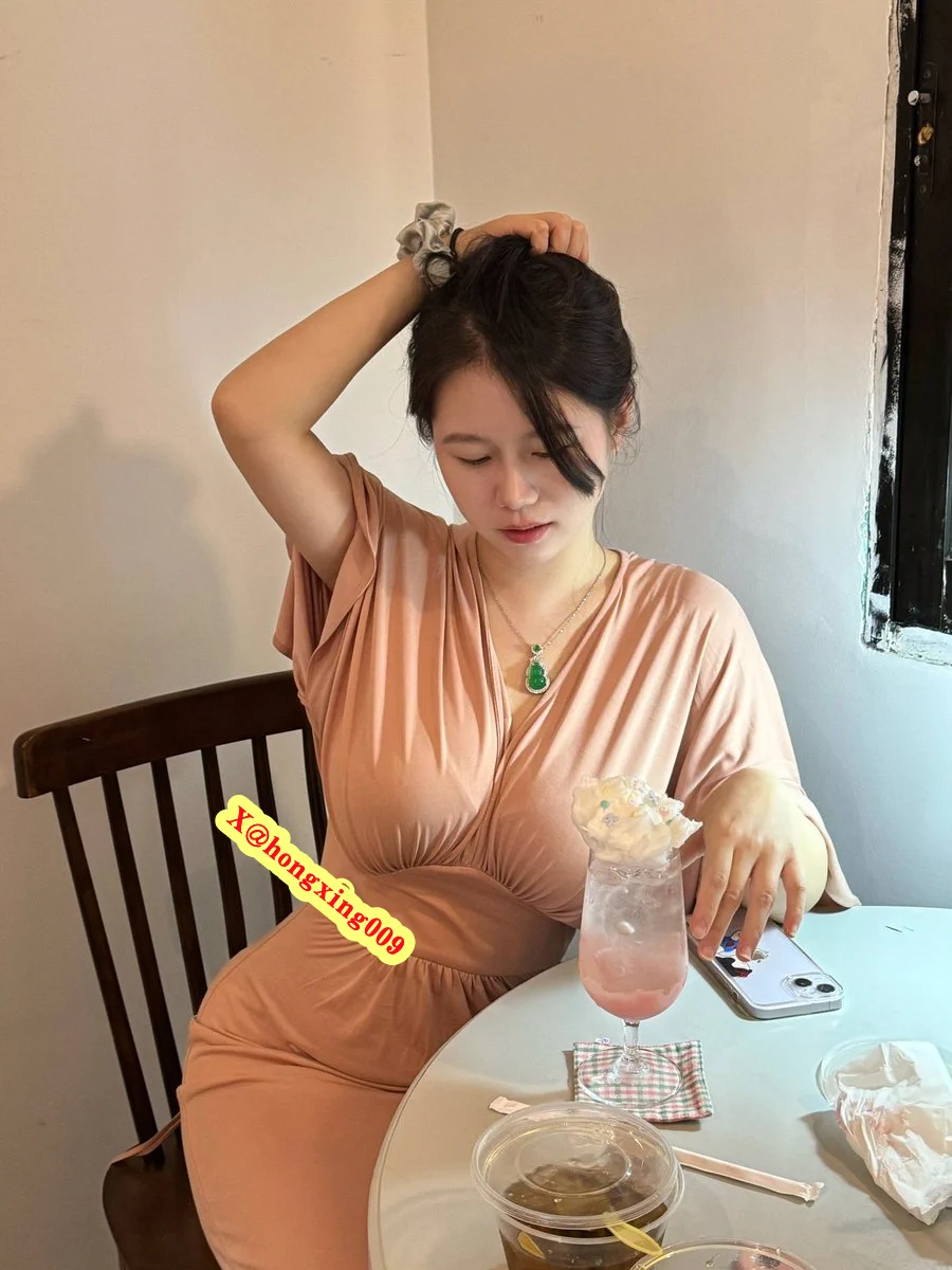 纵使人间不值得，我也从未辜负过人间。 https://t.co/wNeGSf1ltK