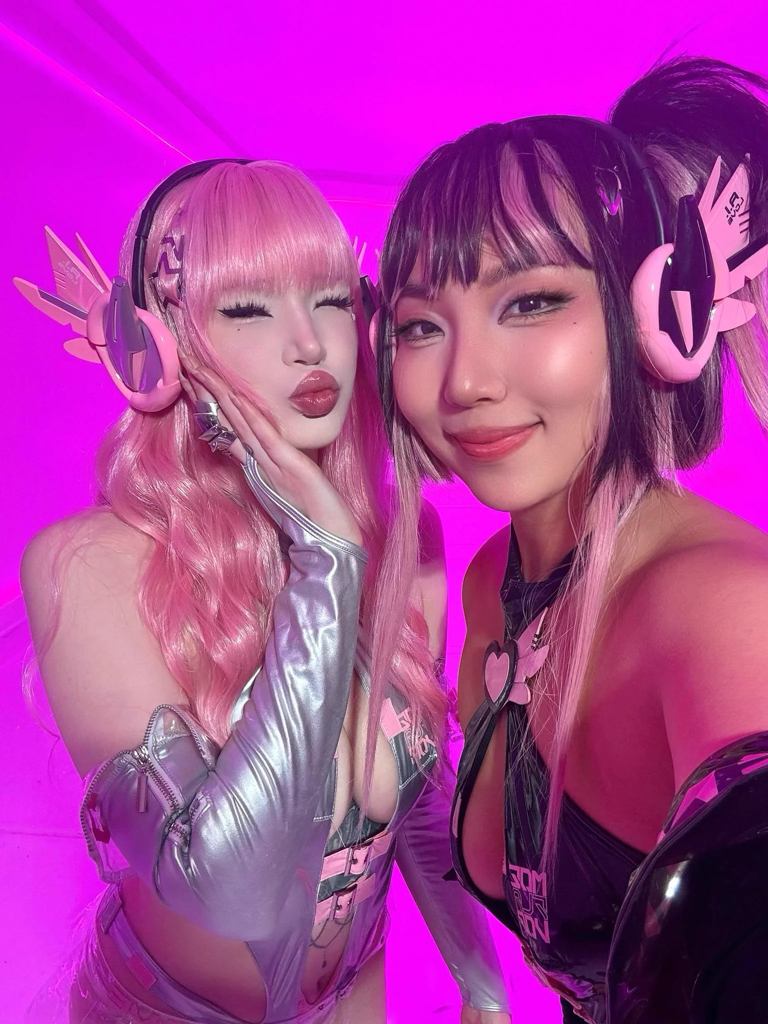 selfies from the shoot yesterday with the gorgeous @lynienicole 💞💖 outfits from @moeflavor https://t.co/Kk0p8tP4A9