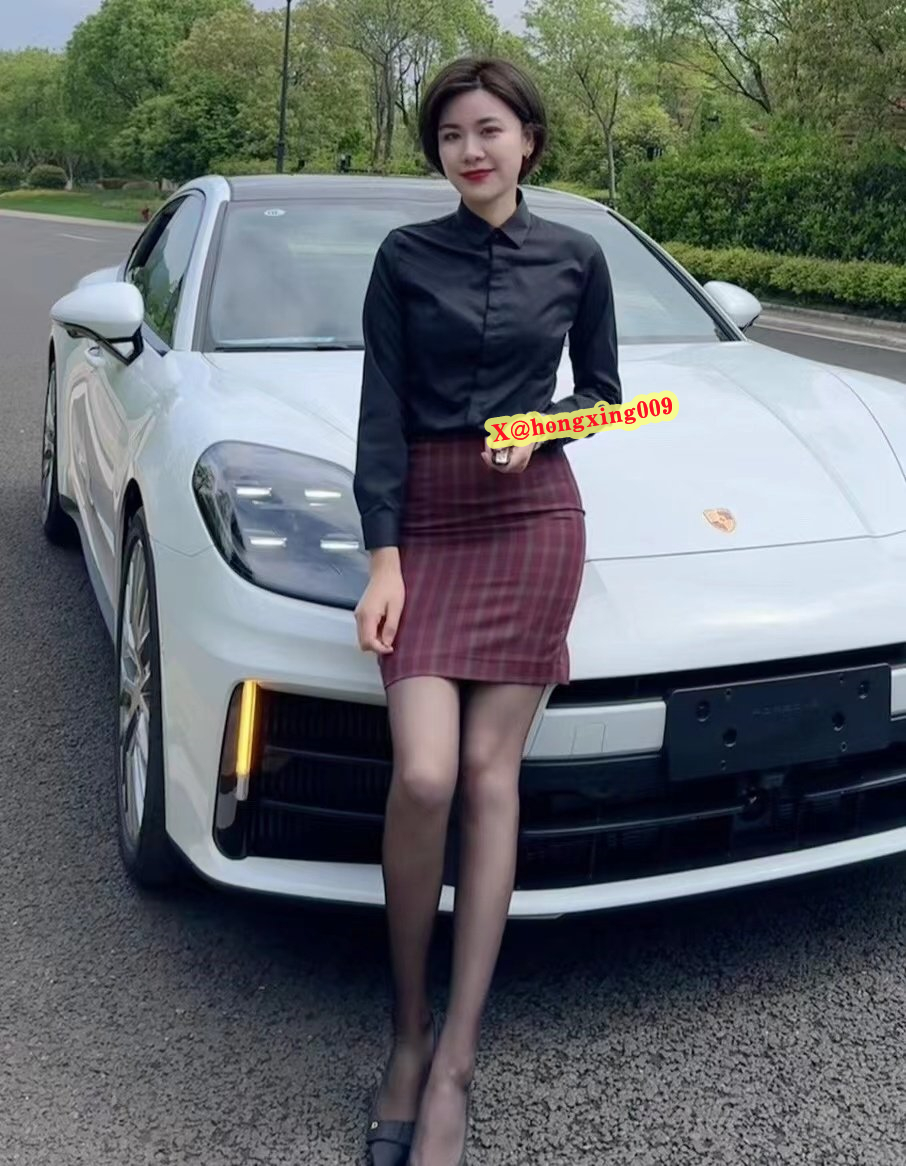 卖保时捷的黑丝少妇 https://t.co/VQIFJQQt1r