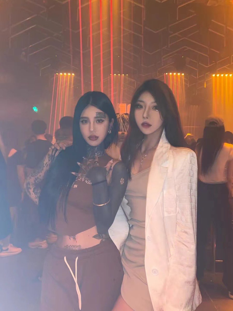 快点开放大看着脚趾认她当你妈啊

电报交流分享群：https://t.co/XxyNrg2COk

#精神小妹 #无脑上供  #冤种  #舔狗  #洗脑 #奴下奴 #白给 #红框挑战 #男M任务 https://t.co/yQUFdIn2xb