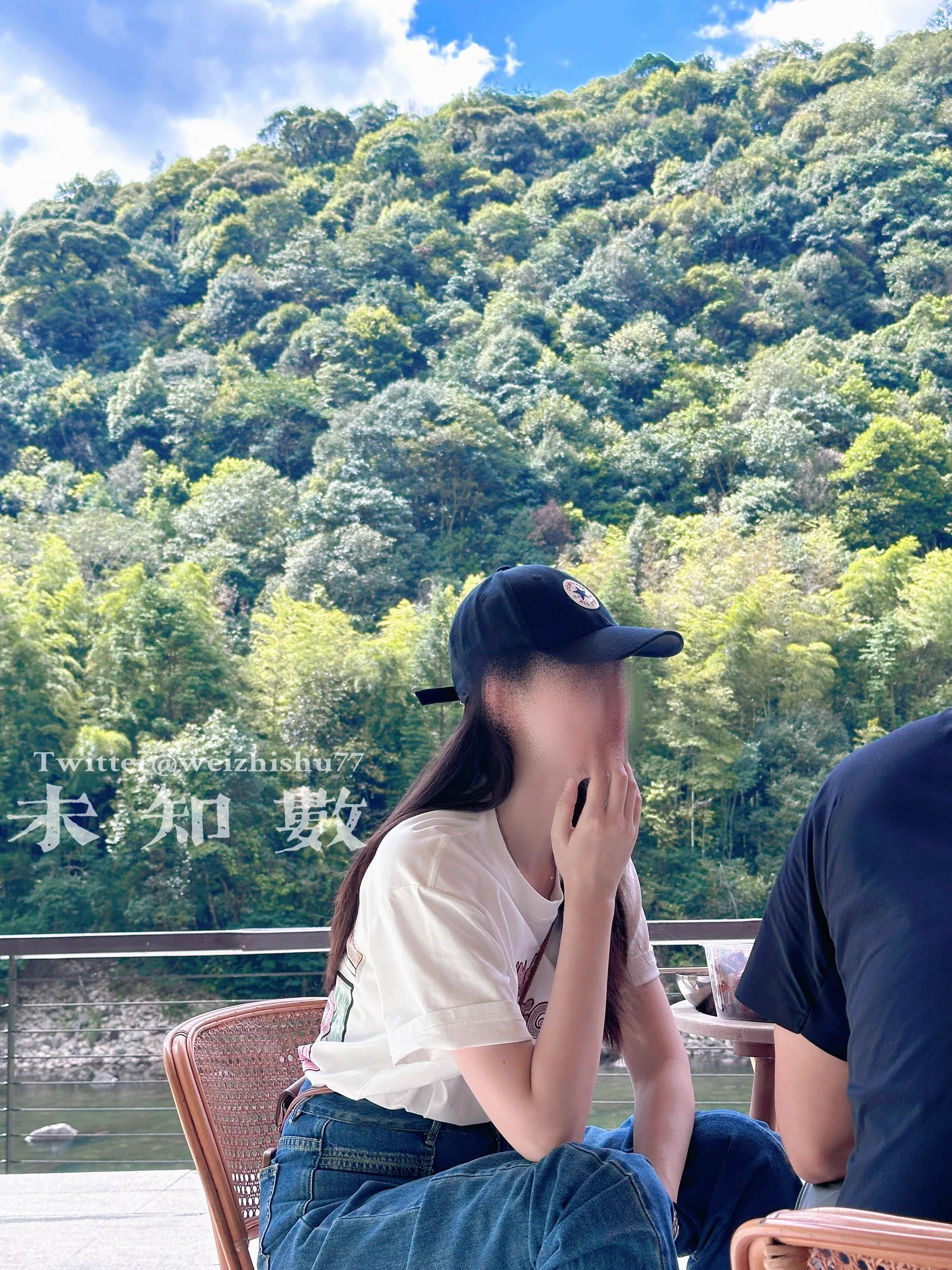趁着节前人少去武夷山、南平各县玩了一周。景美+人少+天气给力，不亦乐乎。假期不出门，就在厦门好好休息了。 https://t.co/T35Gw1U1Gp