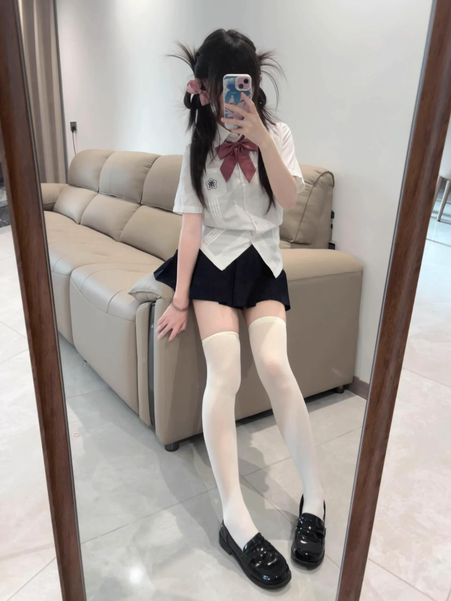 好冷啊，可以和你一起睡吗？ https://t.co/8wHBORJ7B7