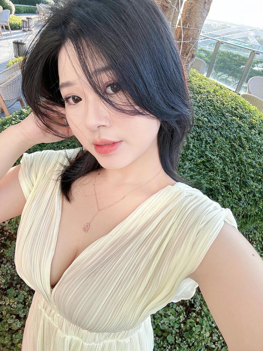 我的世界，一半留给生活，一半留给远方。 https://t.co/WeLcsFPwtP
