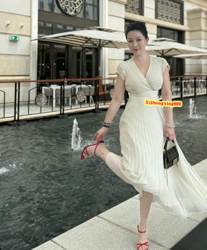 接受自己的普通，然后全力以赴的出众。 https://t.co/MYILbXlGp7