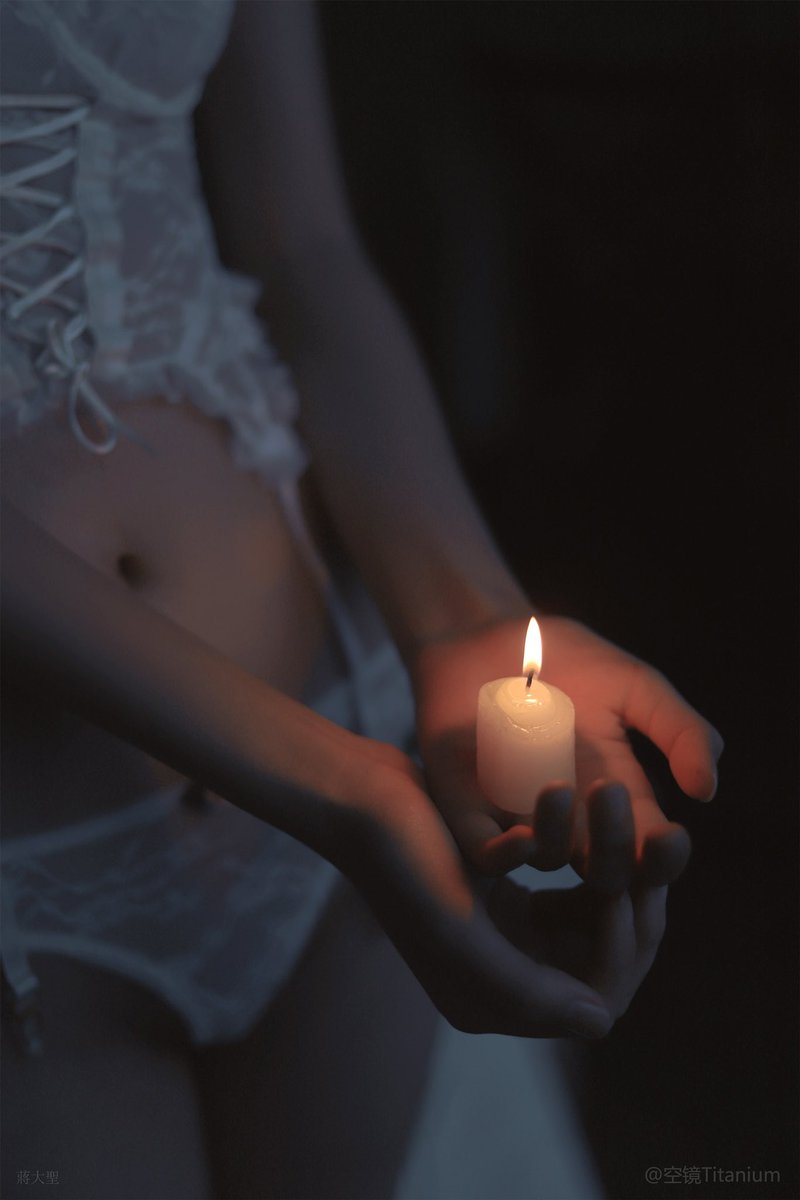 “Solitary”     

摄影：@kjtitanium_

#私房 #广州约拍 https://t.co/reMSZcCYGL