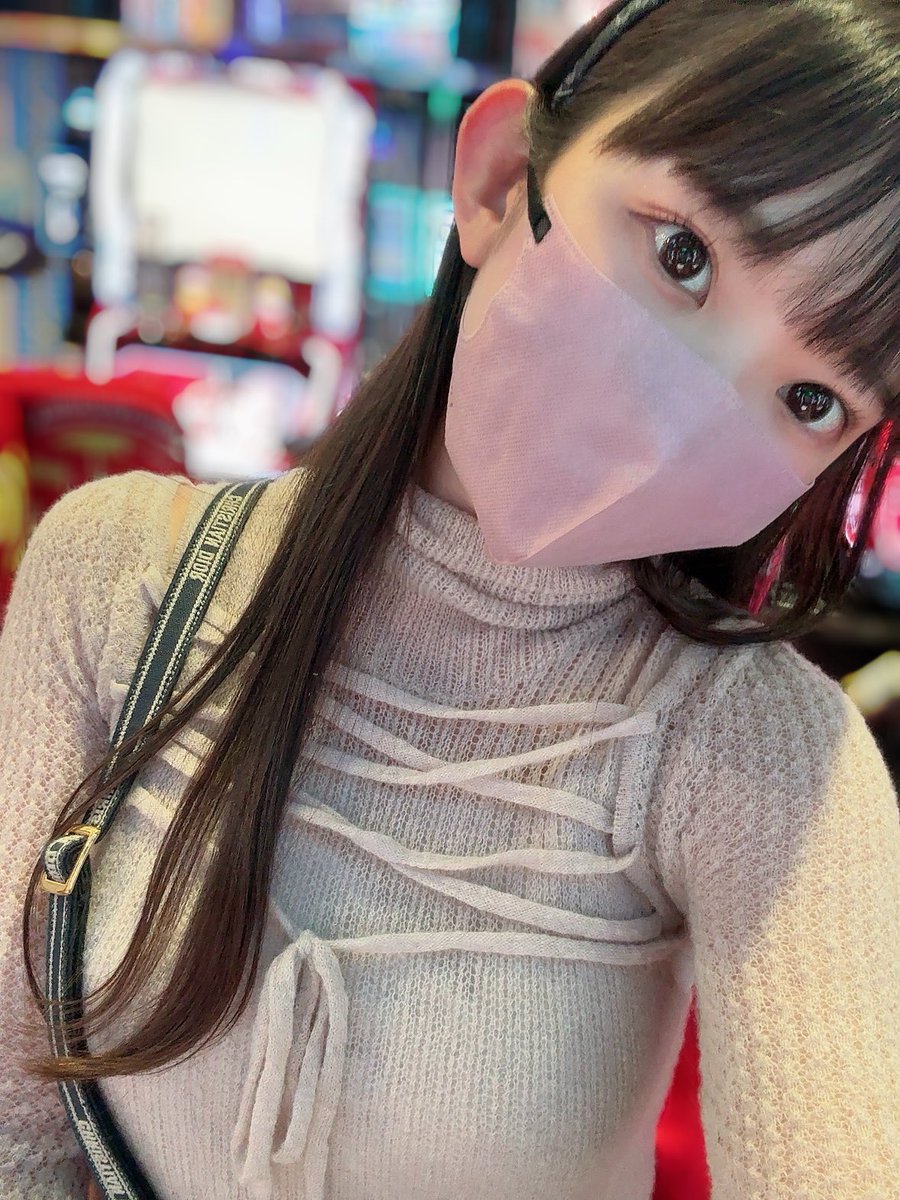 プレイランドキャッスル小牧店さま到着しました✨
炎炎うつじょ！
近くにいるアテンドさんにお声がけください👙

ジャグラーと沖ドキがあついらしいです！🤡🤹🩵

#pr https://t.co/yjKyRuB3oy