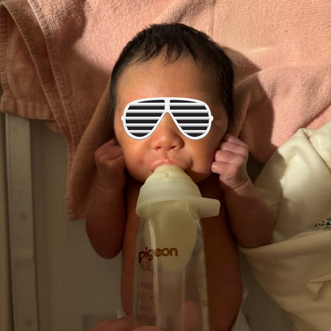 不好意思，最近实在太忙了！
不是不回大家消息，是忙不过来了，所以统一回复：
1️⃣宝宝👶🏻不是小毛蛋的，他早就结扎了
2️⃣毛蛋都是知道的，一切都在计划内
3️⃣他比自己亲女儿还要亲，大家请放心
4️⃣等过段时间，会更新
谢谢大家的关心和惦记！ https://t.co/1kV94RePEn