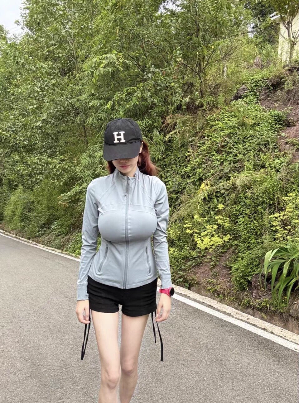 居然有男生不喜欢女友穿情趣内衣？ https://t.co/lJzRah7480