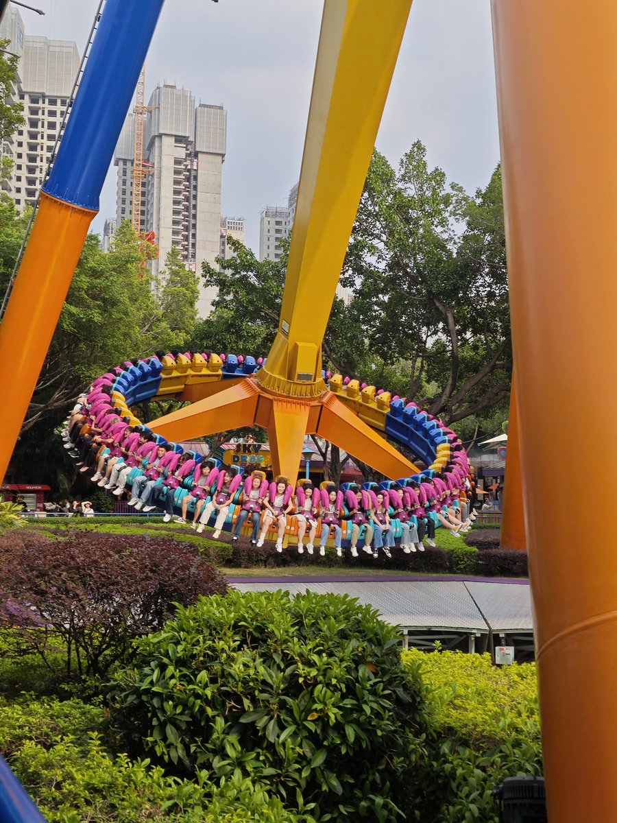 出来玩 https://t.co/Ce7c7wqoOe