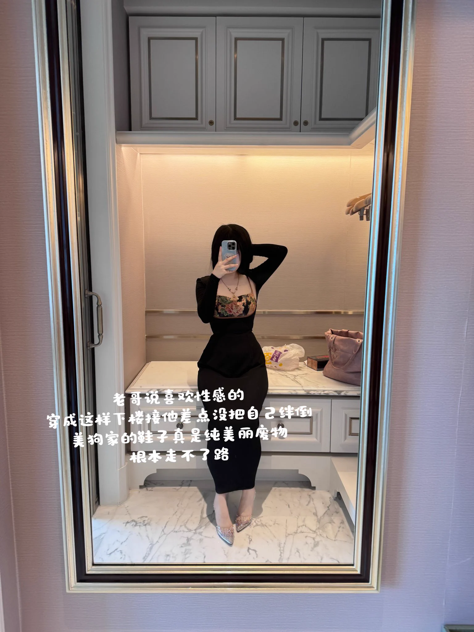 单机版我们俩都没出酒店第二天他早上六七点就去工作了 https://t.co/ki27yY53I5