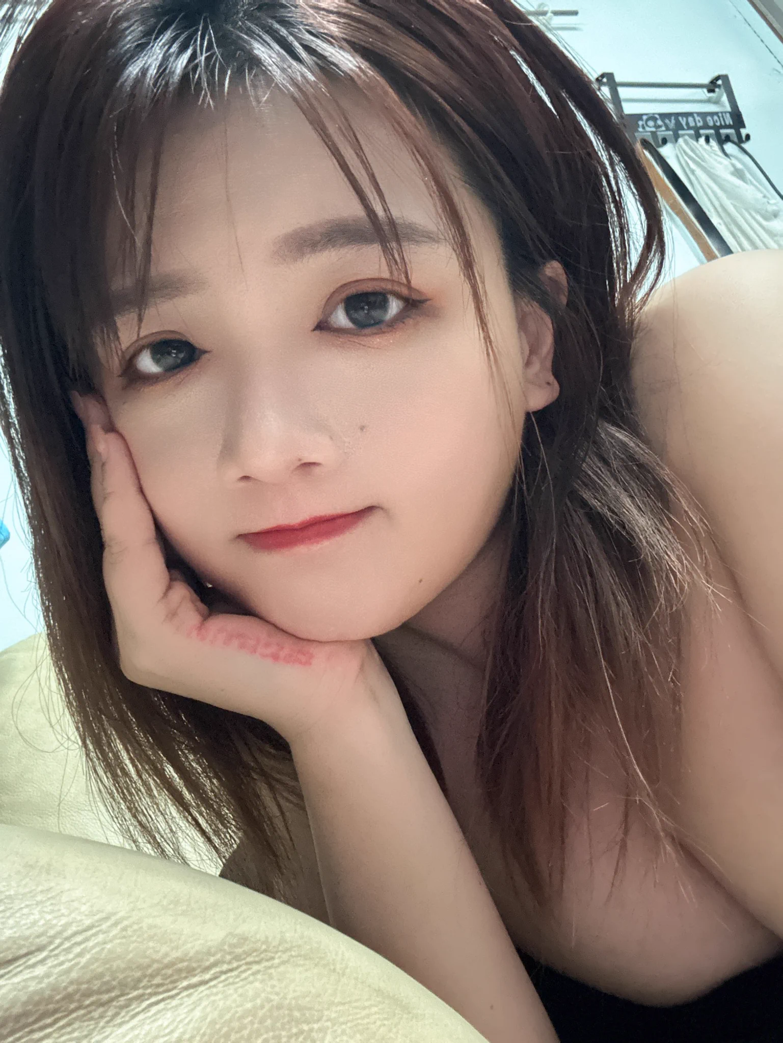看來今年生日🈷️又要孤單過了 https://t.co/Usck8maDmm