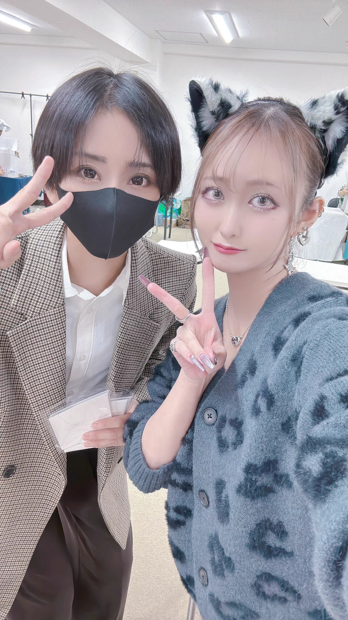 デカリュックはせいにゃん（@s2yn8 ）が撮影してくれました😆せいにゃんはデカリュックを撮る天才なんだよ🎒ありがとうねぇ〜😆 https://t.co/KH4lacrH6v