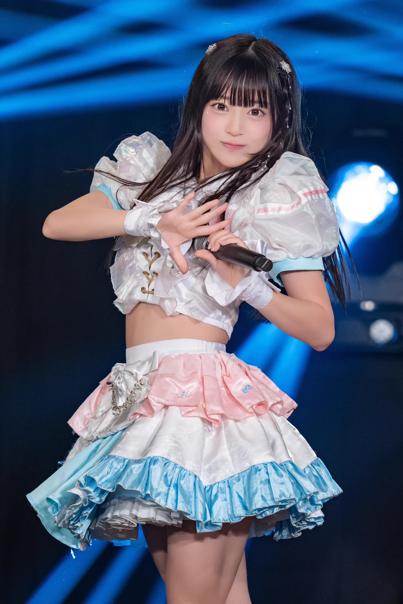 最近よく見るこのアイドル気になる、、、 https://t.co/KWKxcj9RMV