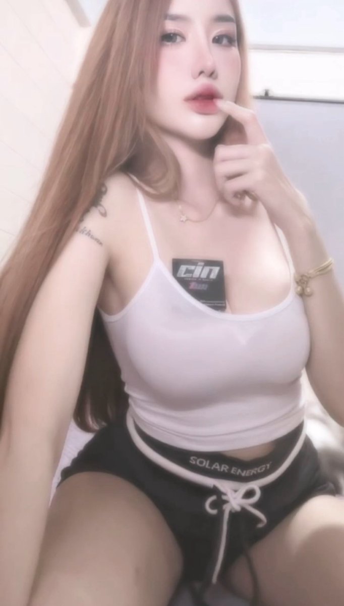 沒有模特的身材 卻有傲人的身材

雖然肉肉的 但撞起來很舒服(⁎⁍̴̛ᴗ⁍̴̛⁎)

這樣的我

在推特圈會有人約嗎➵ https://t.co/o9RzwAA4SM

#肉肉女 #想試試的請小心服用 https://t.co/lAG0wJoo0U