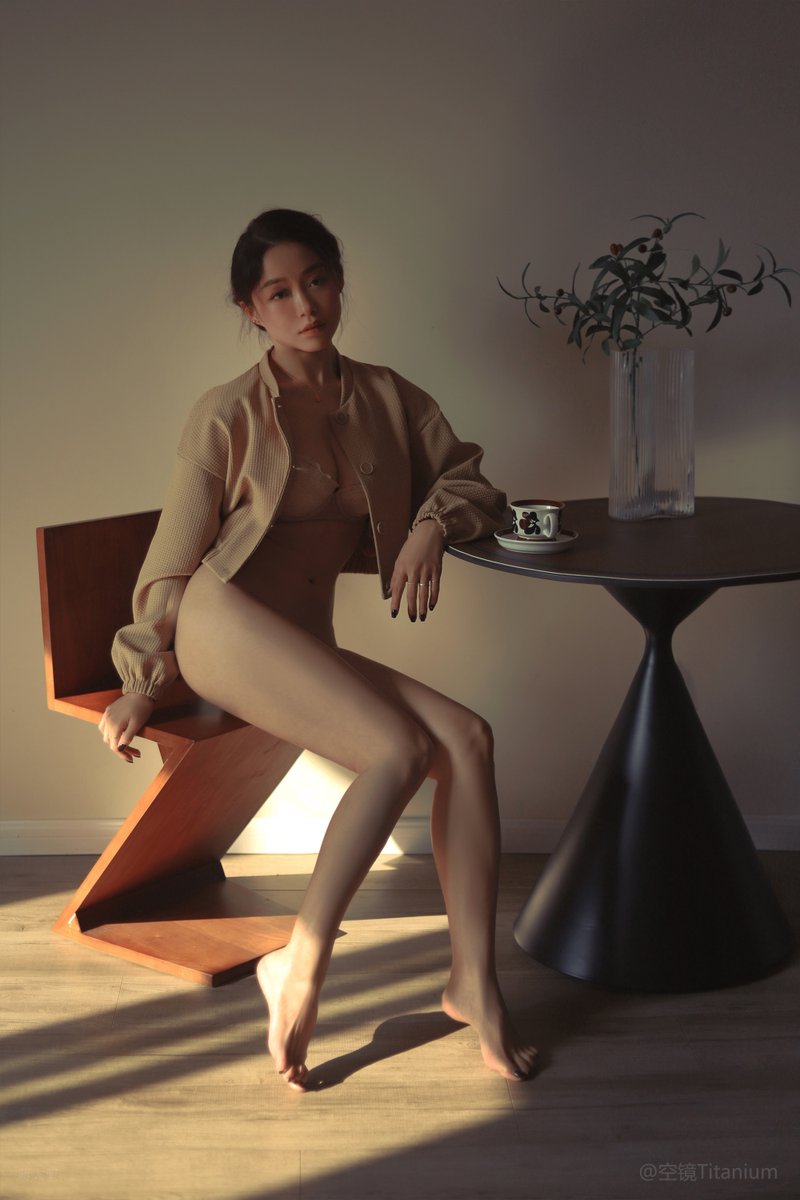 “只道终日梦为鱼”            

摄影：@kjtitanium_

#油画风 https://t.co/TlVxWB7HIp