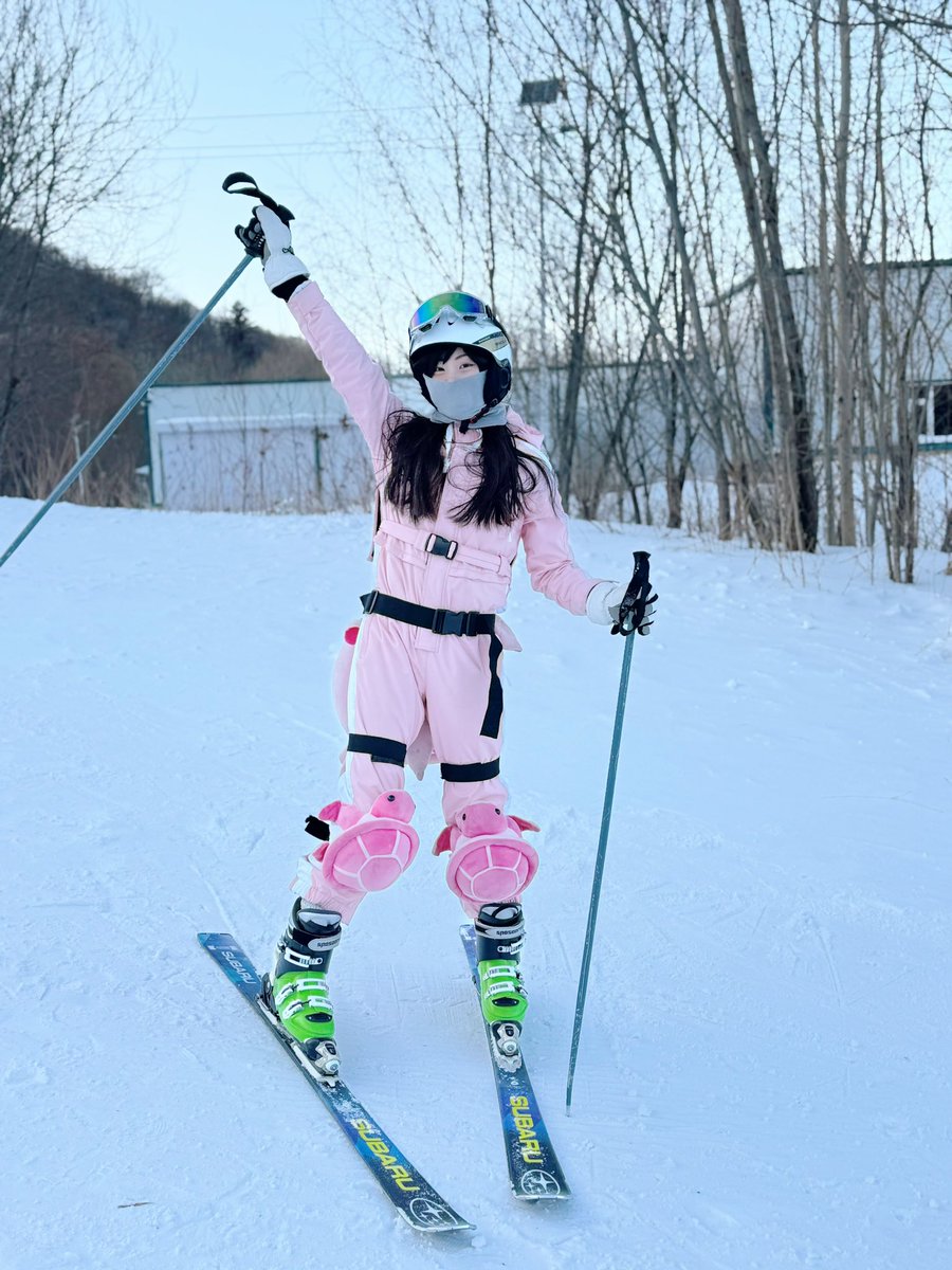 第一次去哈爾濱也是第一次滑雪！ https://t.co/CvqGa9M51Y