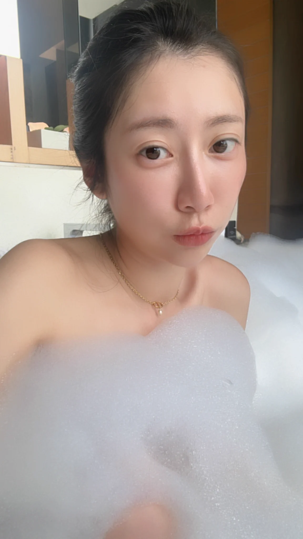 早晨的泡泡浴🫧🫧 https://t.co/KJtYDA0YzL