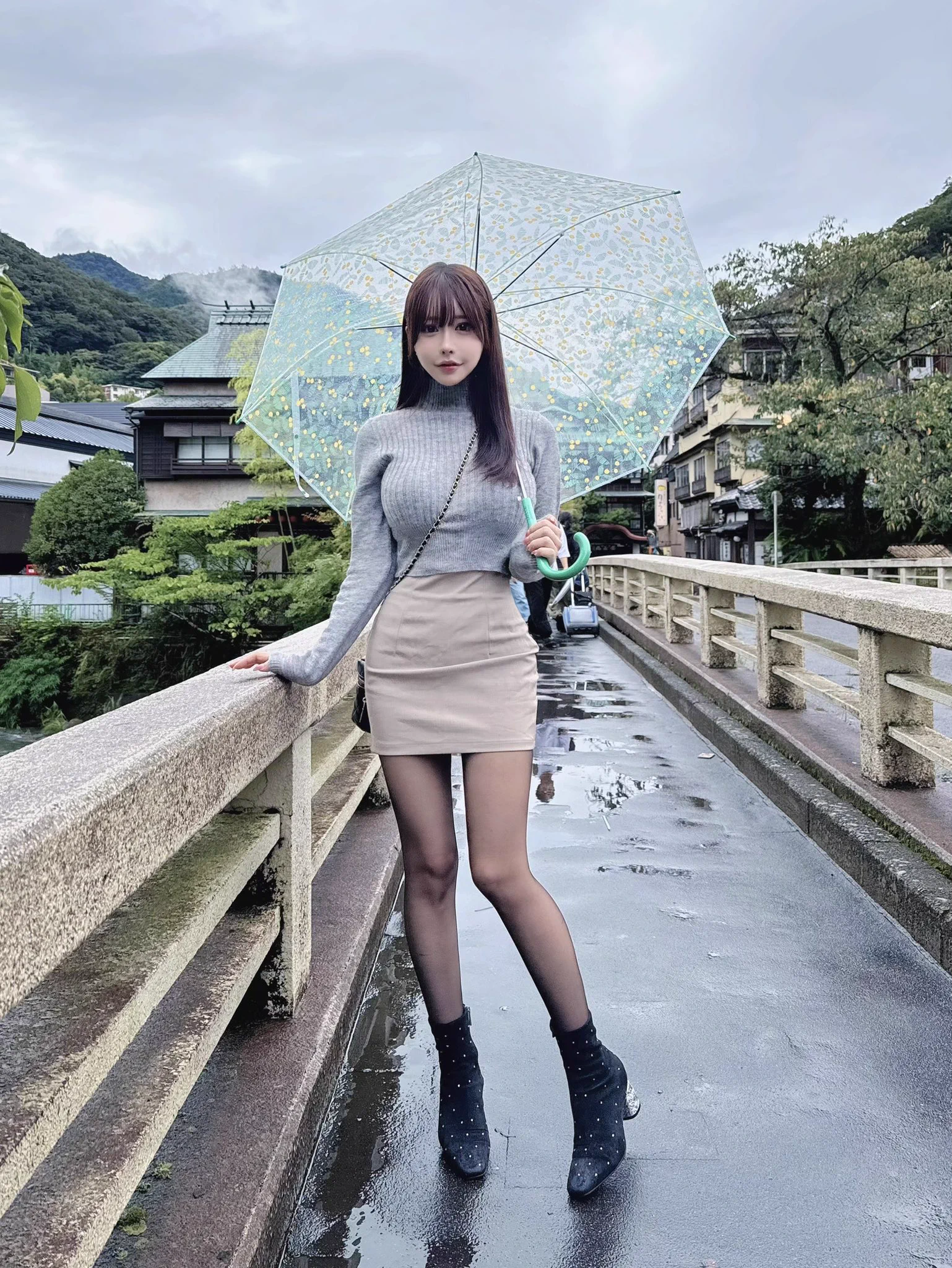 天気のお姉さん☔️ https://t.co/yQADQ0mMeH