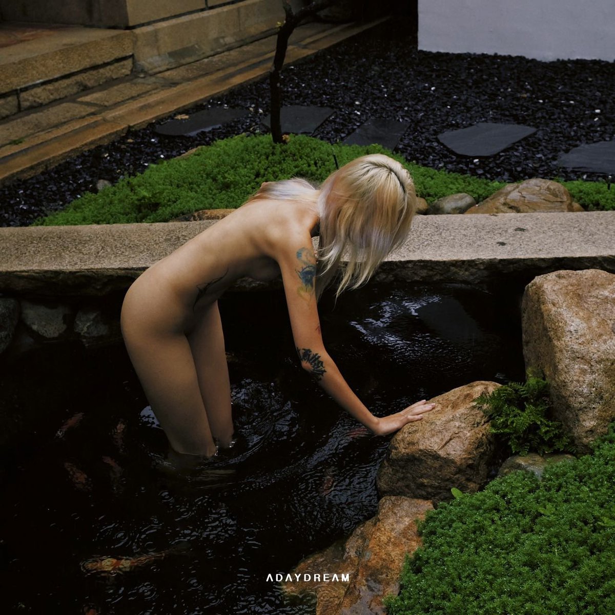 不止

@waizai6666 https://t.co/ZwkFM1KaFT