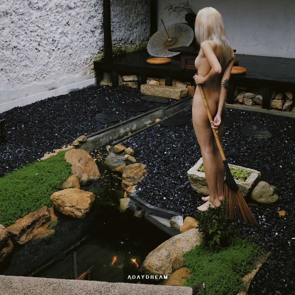 不止

@waizai6666 https://t.co/ZwkFM1KaFT