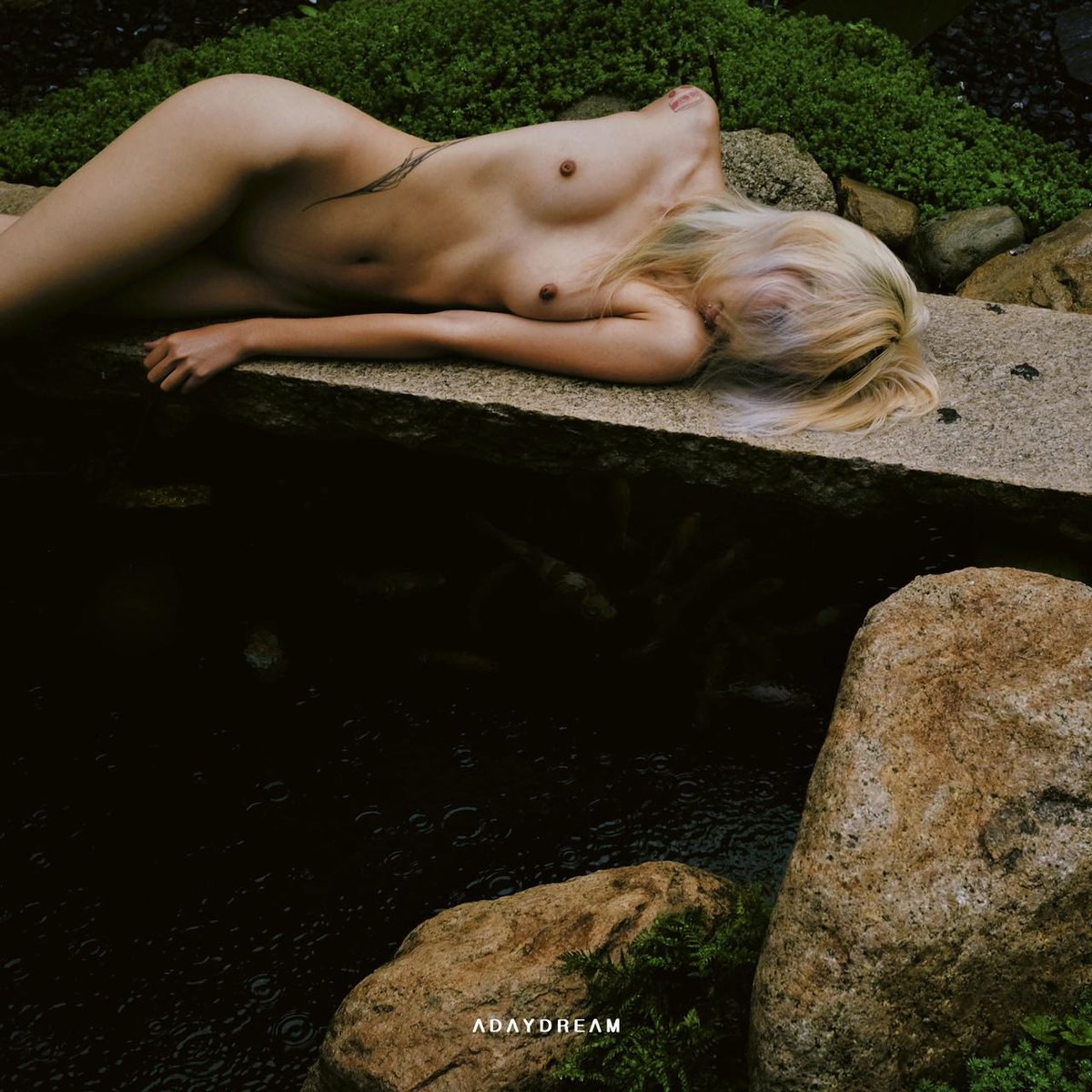 不止

@waizai6666 https://t.co/ZwkFM1KaFT