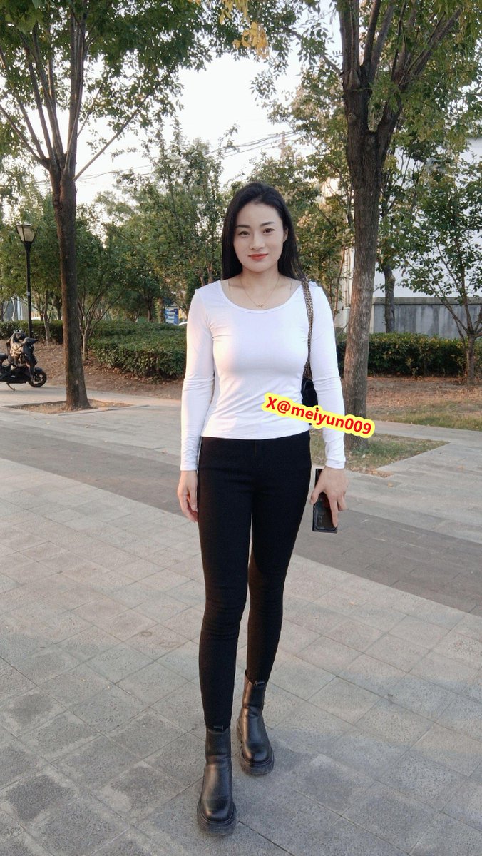 那不是我的月亮，但的确有一刻月光照在了我身上。 https://t.co/3d2in1Qp4G