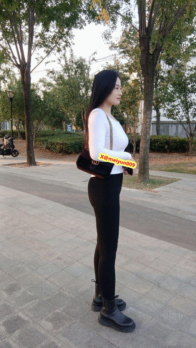 那不是我的月亮，但的确有一刻月光照在了我身上。 https://t.co/3d2in1Qp4G