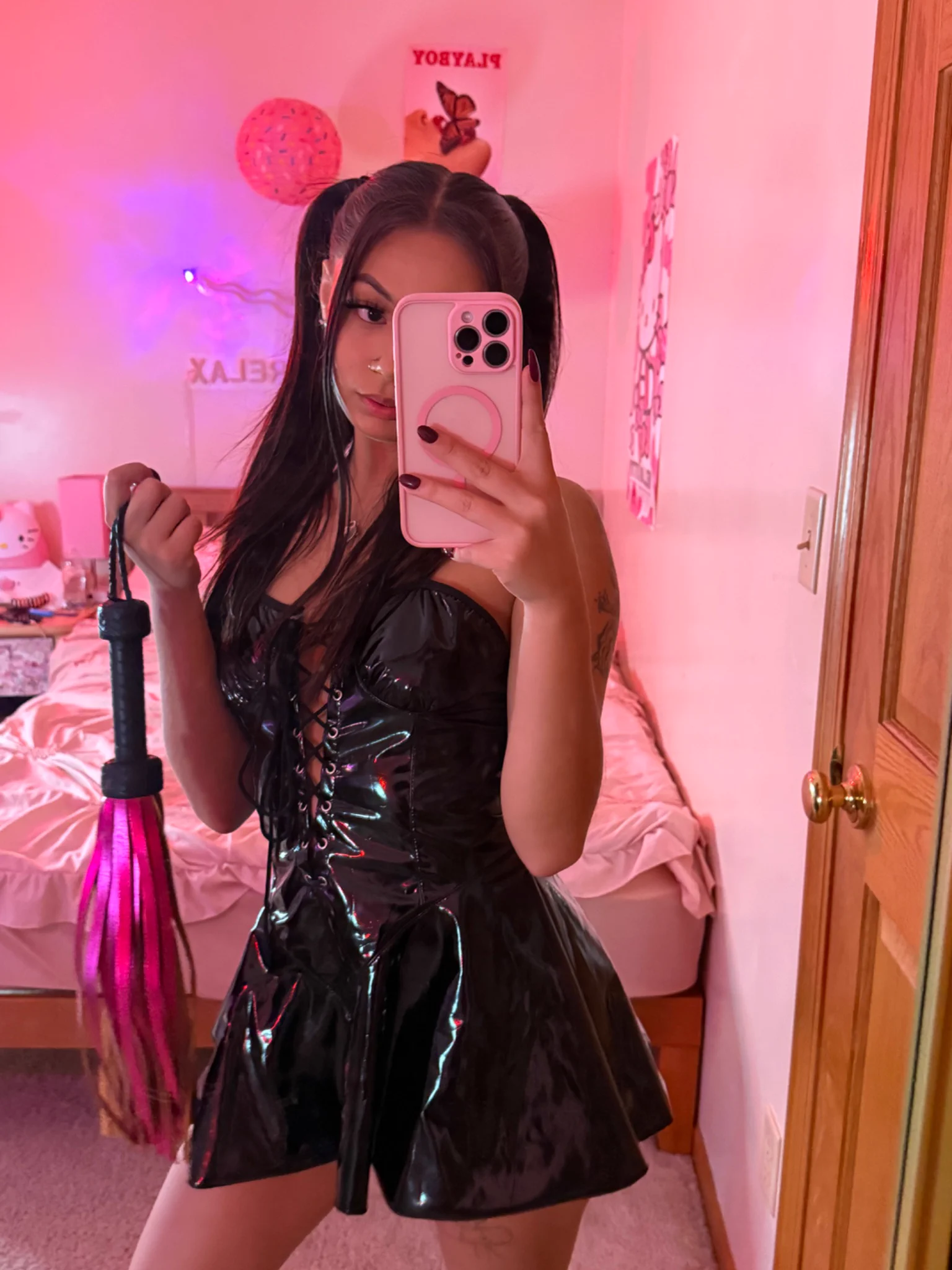 ready to get your life ruined? 💋🖤💸 https://t.co/2volubpATy