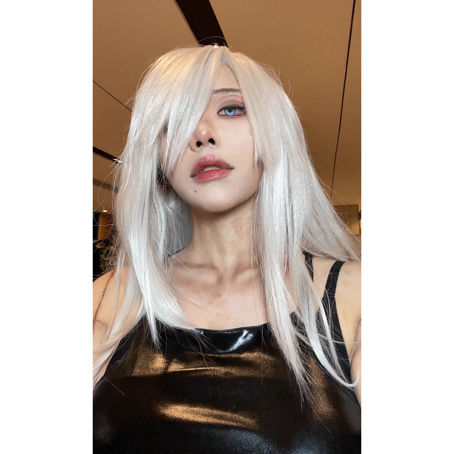 星期日摆摊的自拍 哈哈哈哈哈 https://t.co/jMooxyoS66