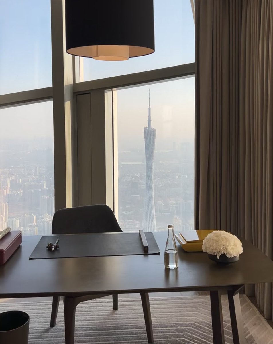 广州瑰丽
你直接来偶遇
#广州五日游🙄 https://t.co/NA1xZ8gSaG