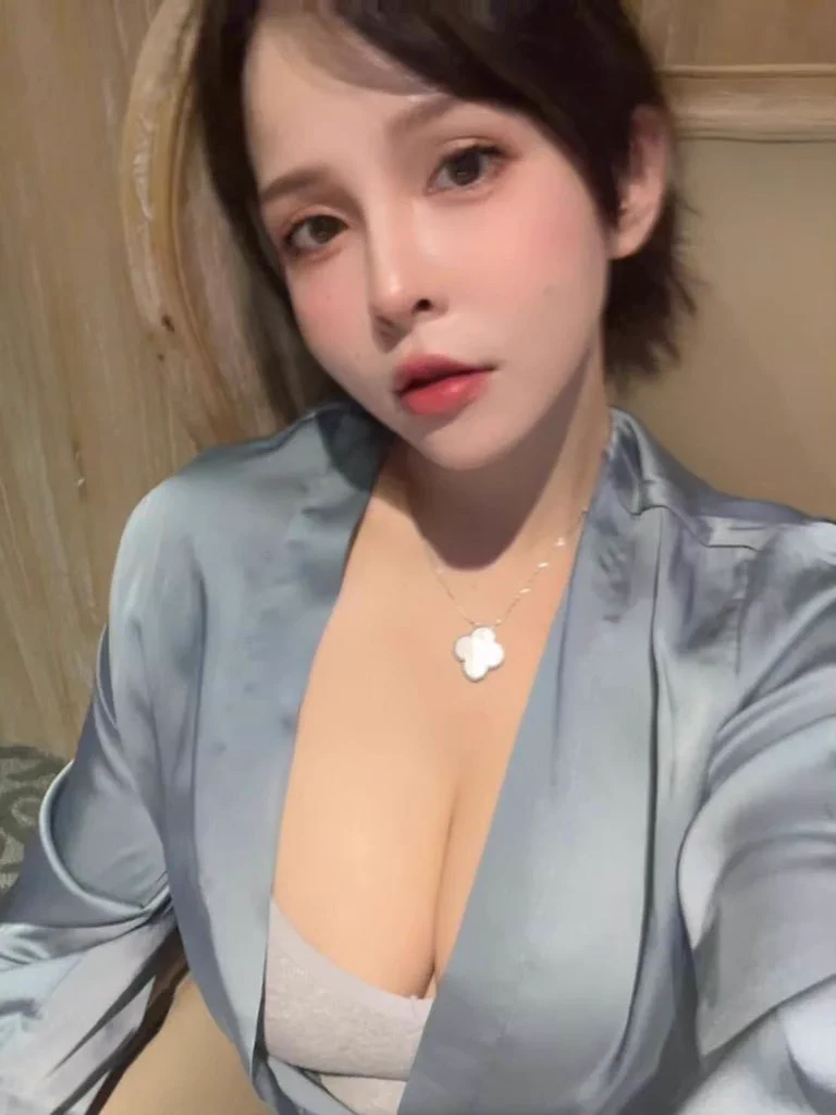 今晚家裡等你好嗎👌 https://t.co/rV0TisDXUm