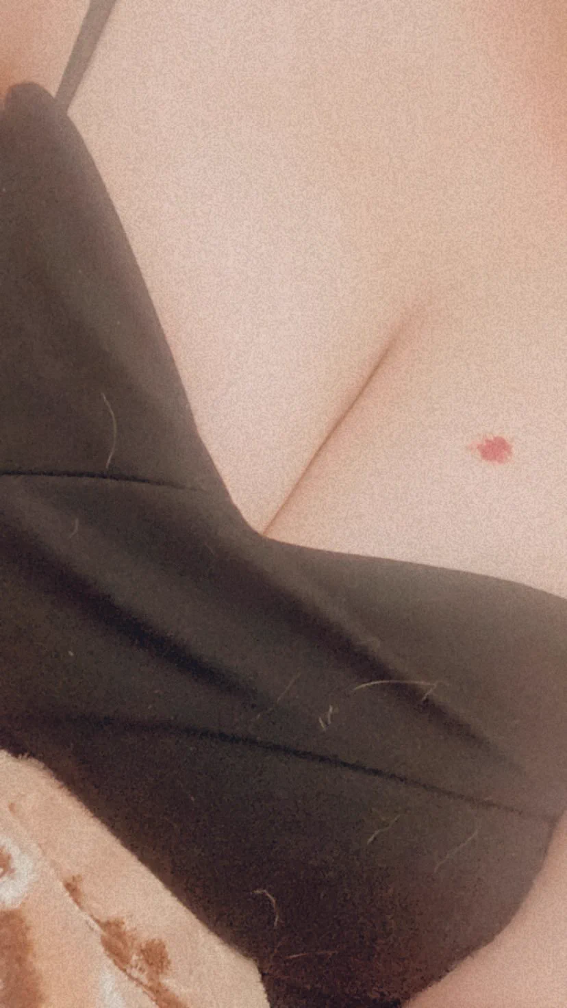 你們的視角vs我的視角真的走樓梯看不到路.. https://t.co/rXH6T1R0vE