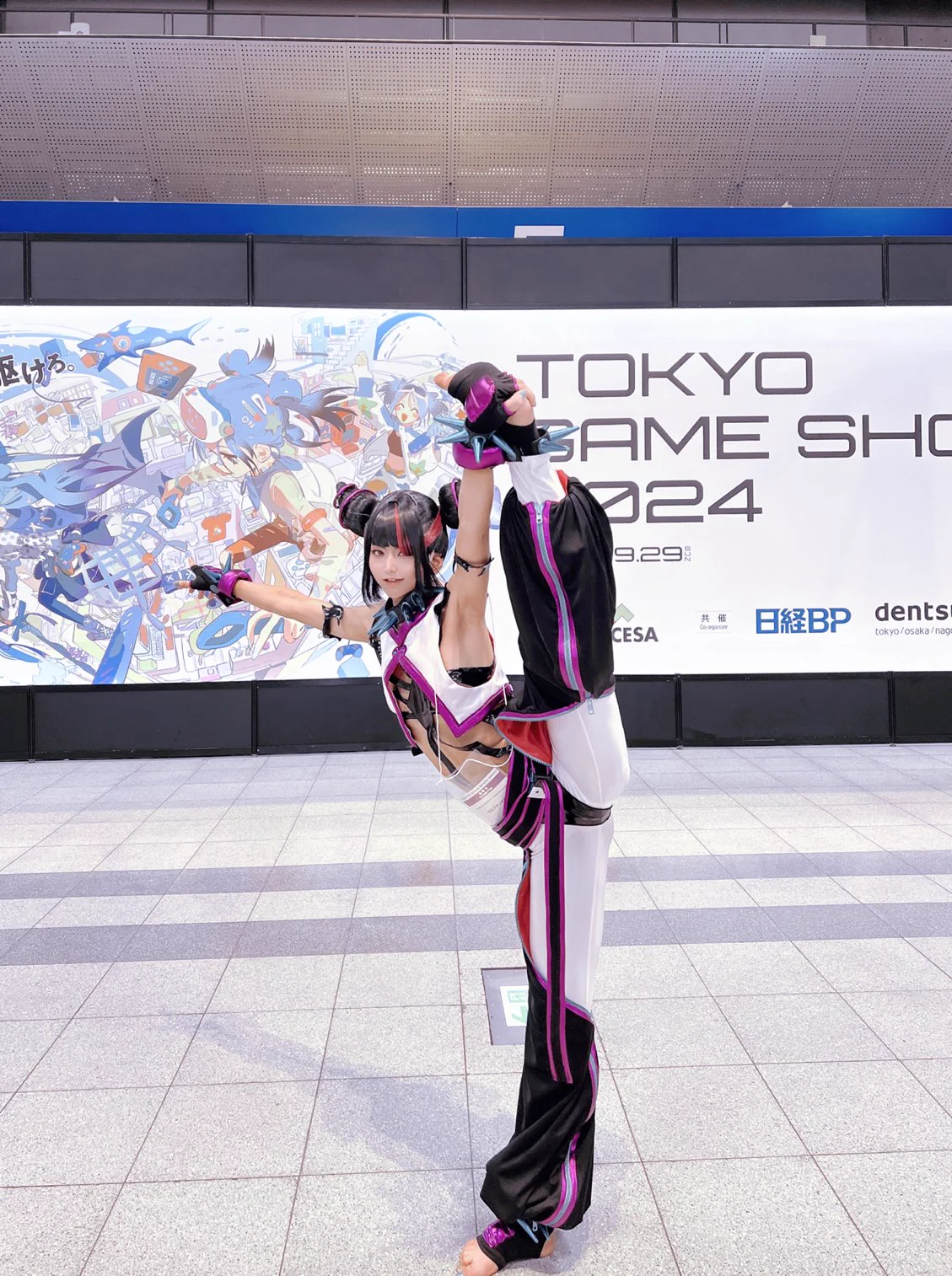 みんなおはよう世界Good Morning World#StreetFighter6 #TGS2024 #TGSコスプレ #東京ゲームショウ2024 #スト6 #ジュリ #JuriHan https://t.co/wbJiwMWyud