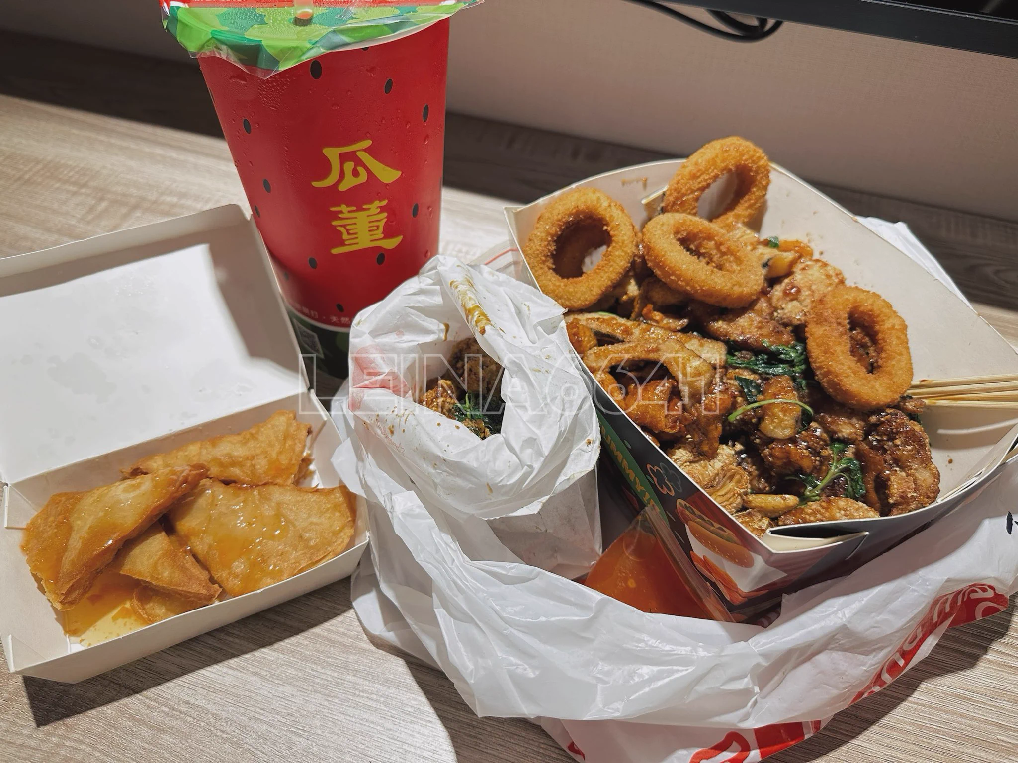 如果我的快樂..傷害了你請一定要跟我說！雖然我是不會改的（？#台中 #宵夜 #約會 https://t.co/kFMlxPZ9kh