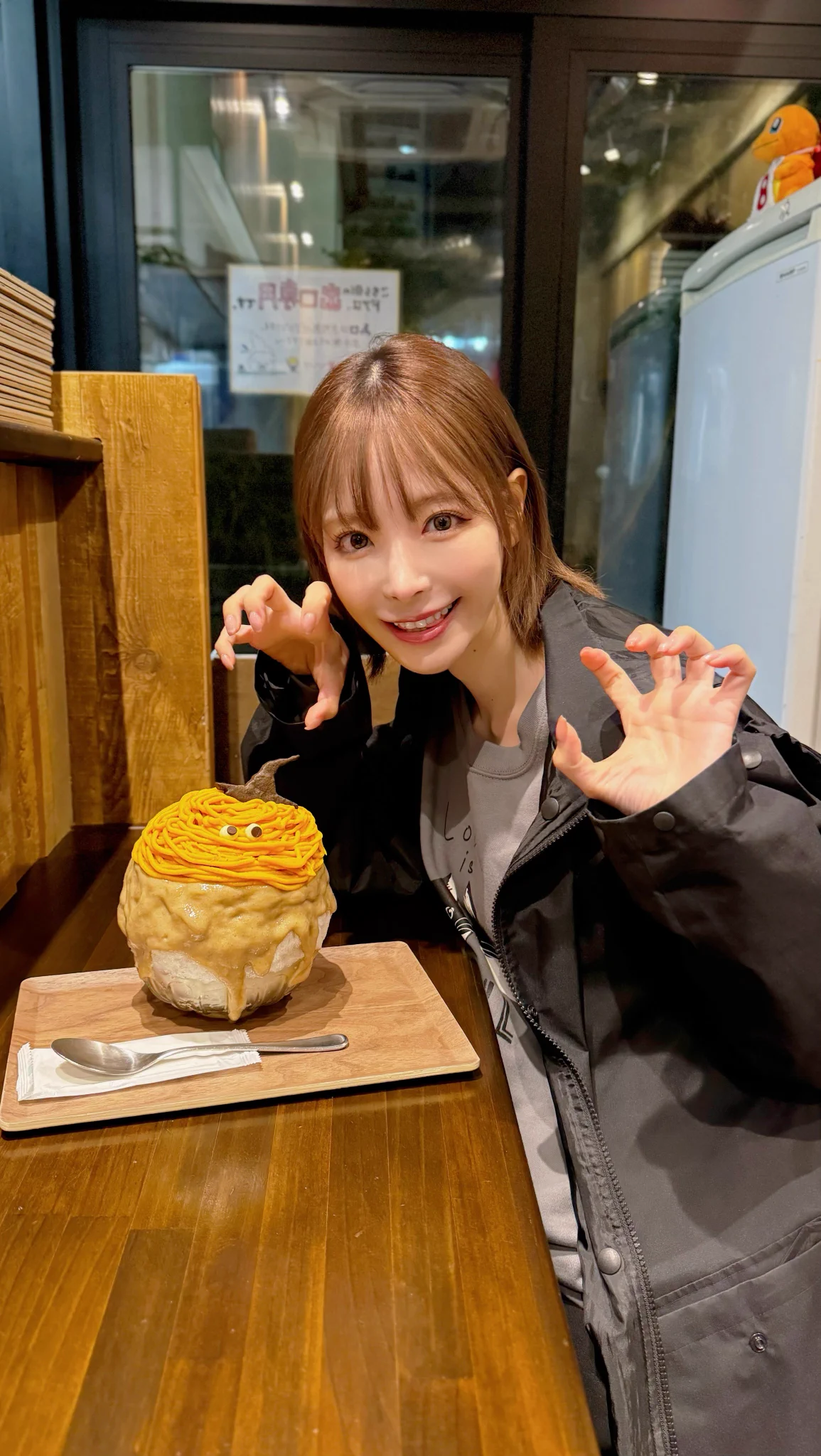 ハロウィンもうすぐ終わっちゃうね！という事で氷屋ぴぃすさんで極上のハロウィンを味わって来ました👻🍧 https://t.co/g4RbCOY5Tu