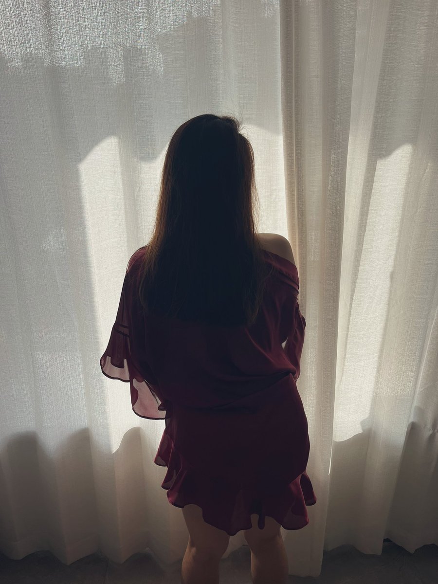 人妻在家的日常着装不分夏秋🍂 https://t.co/P6cuBRx6FY