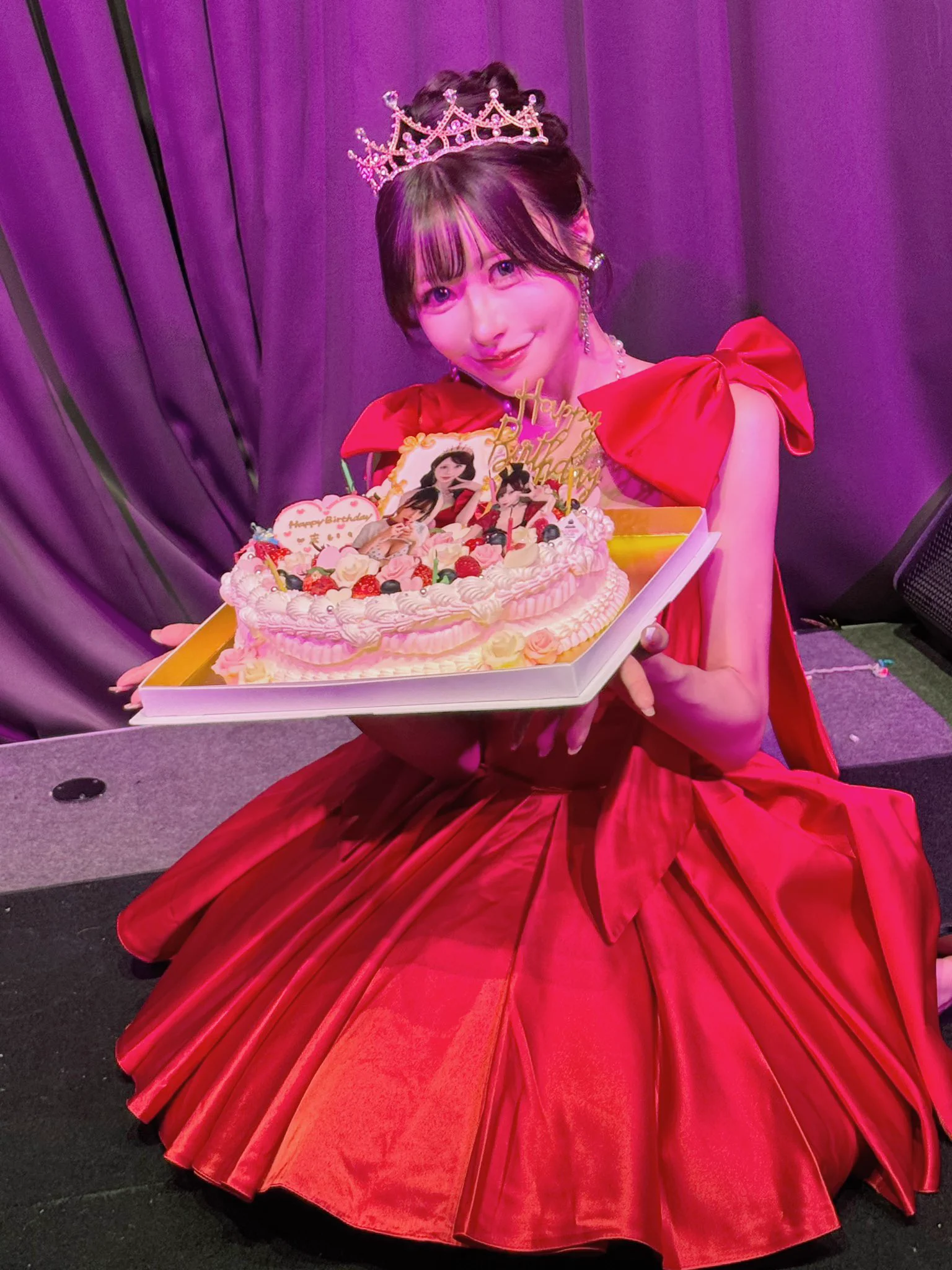 白田まい生誕祭2024にお越しいただいた皆様本当にありがとうございました💖楽しすぎてまだまだ余韻が抜け切れてない白田まいです🥹沢山の人が会いに来てくれて、ドリンクチェキ、シャンパン、プレゼント本当に、本当に幸せな時間をありがとう😭❤️みんなの事が大好きです❤️❤️#まいふれんず ↑ファンの名称【まいふれんず】に決めました❣️ハッシュタグ付けて発信して欲しい～🥰