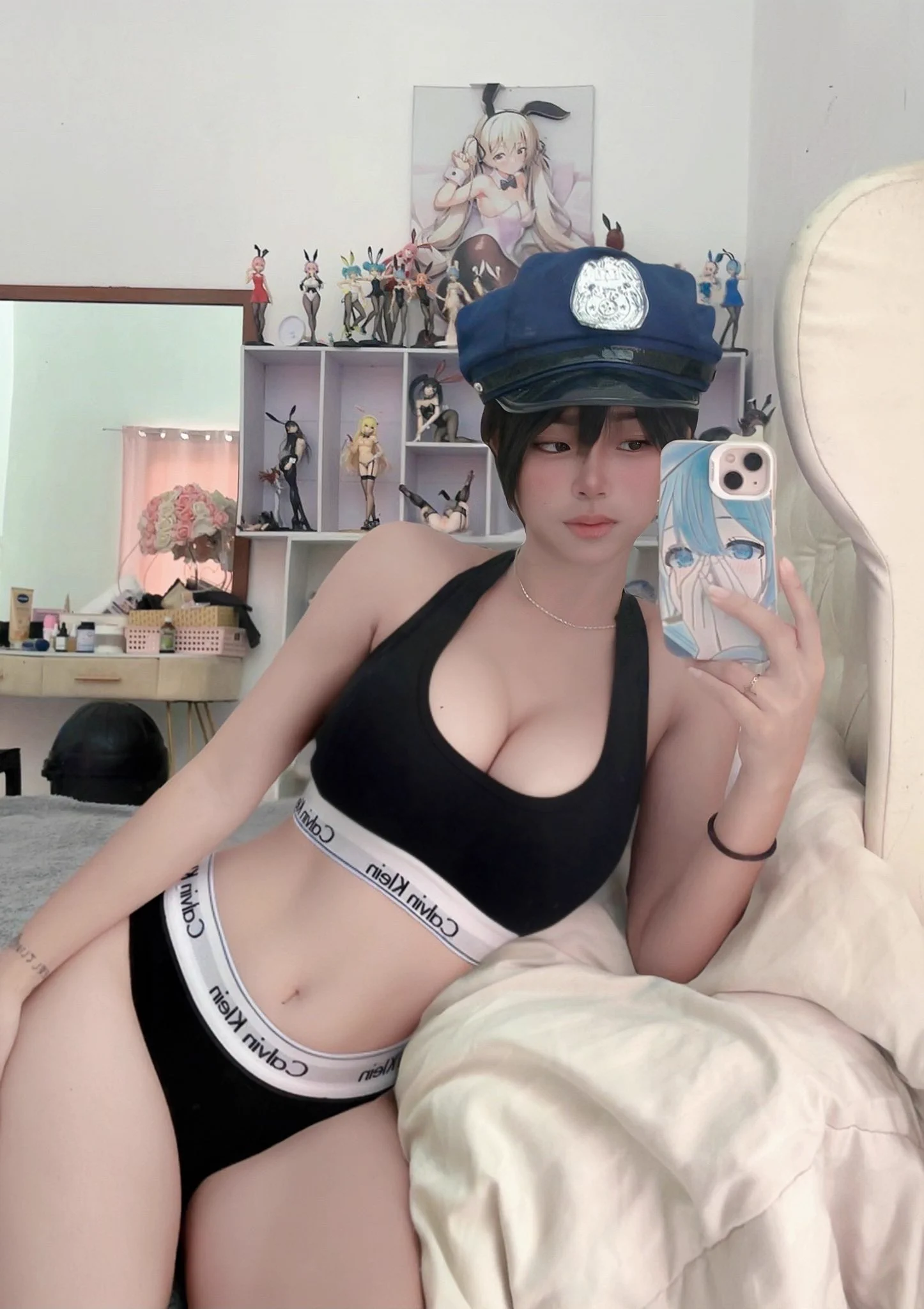 say hi if i can remove my bikini in ur dms https://t.co/1g3vVyOIV5