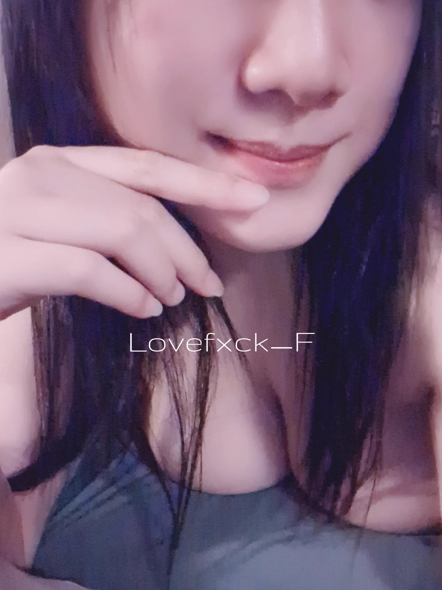 涼涼的天氣就是要裸睡🥳🥳🥳 https://t.co/MNi6uWt4nu