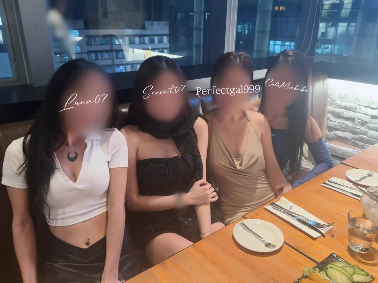 🌟星馬港台美女📍第一站 香港🇭🇰貓仔同來自不同國家的美女共度一段難忘的時光，@Perfectgal999 @cutemiababe @ForkedLuna852接下來會有更多 更激烈嘅活動，四大美女展現各自的美態，互相交流😝記得跟貼留意住我地嘅X , OF !!🤭💖 https://t.co/oiYMRSGwQW