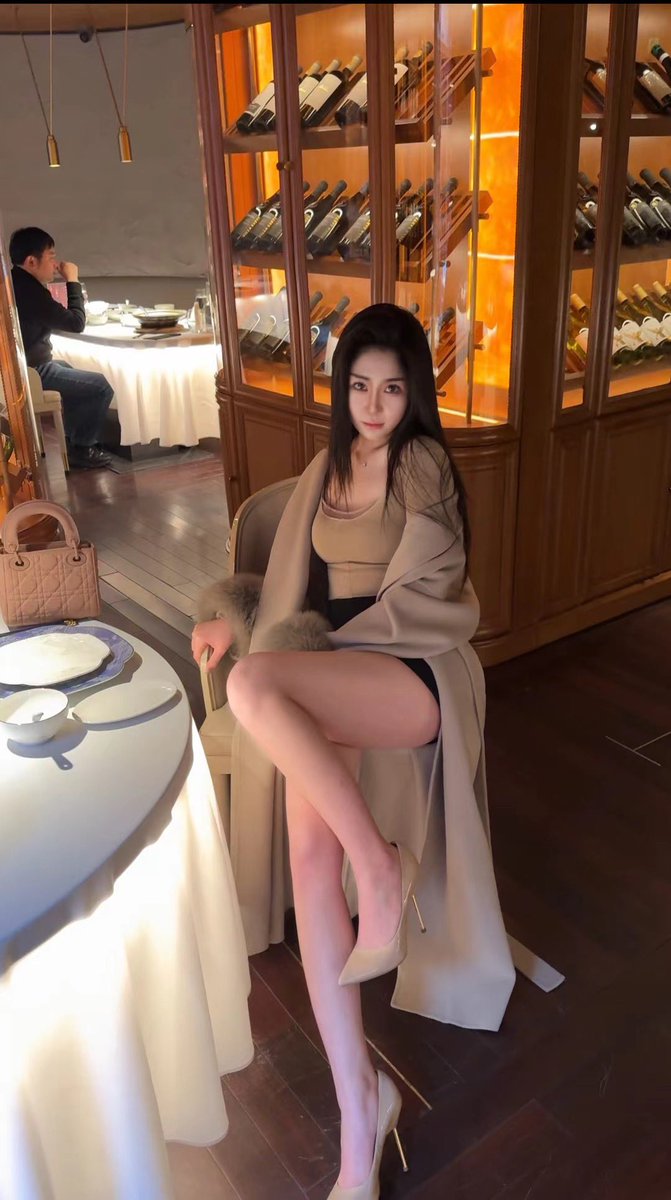 新人 https://t.co/PZ9qbsUX4h