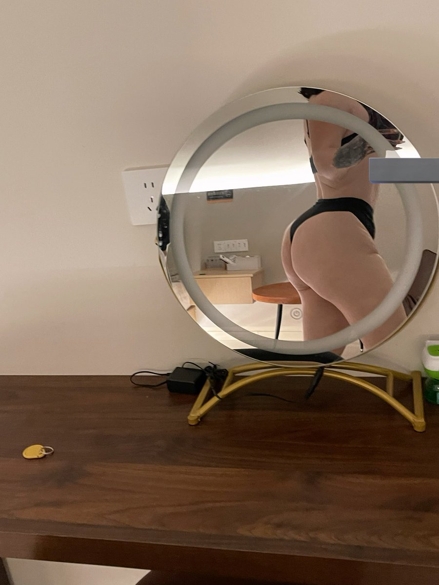 如果真的喜欢我，请在喜欢我之前仔细阅读我的简介。 https://t.co/q2KcOXedtS