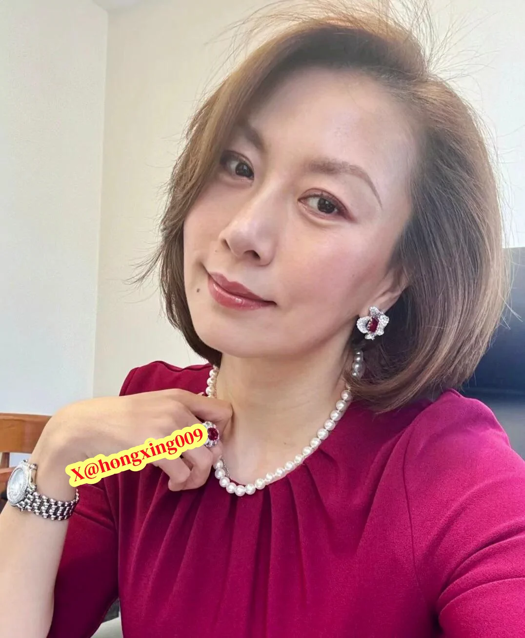 风韵又有气质的阿姨 我的最爱🥰 https://t.co/eHEp0WBAOa