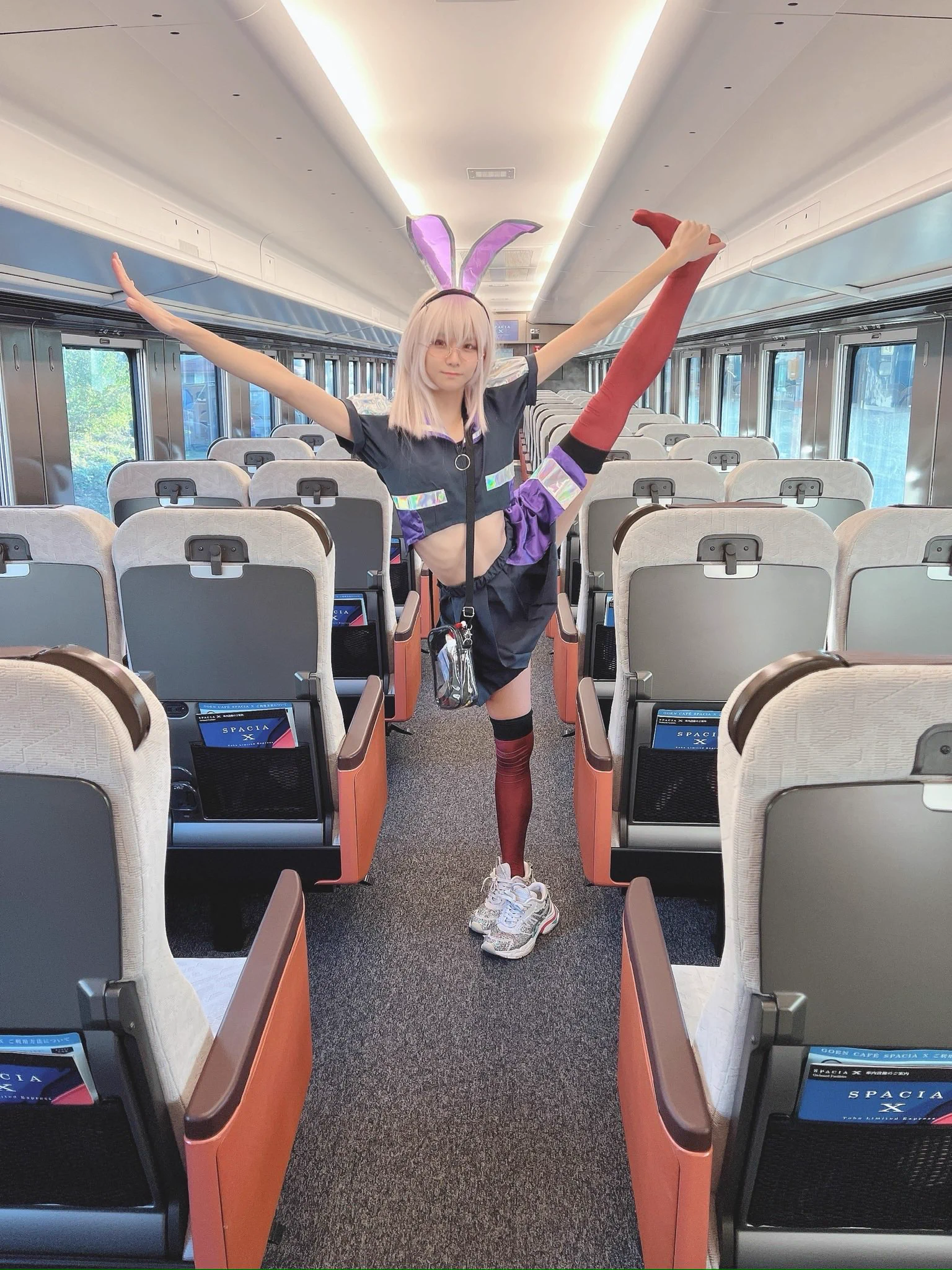 本日は労働でコスプレにて香港のみなさまと交流しました😆！スペーシアXすごかった〜！！✨ https://t.co/2ewvHHp3XL