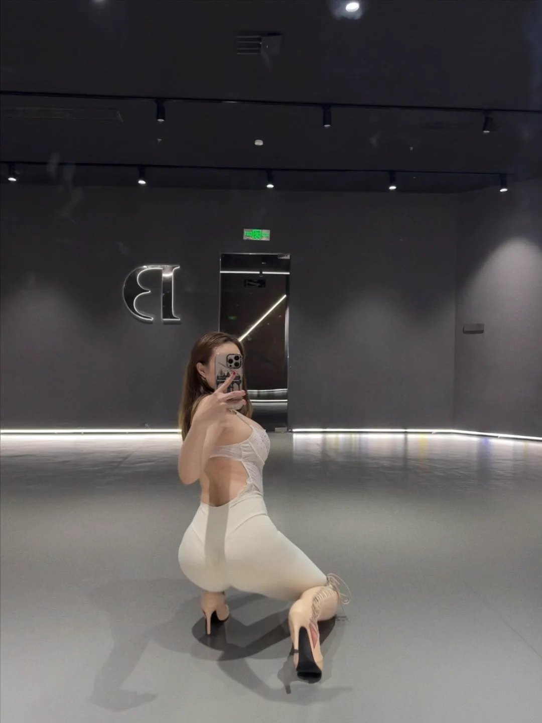 OF更新了舞蹈视频哟！ https://t.co/EA1xk2IgY5