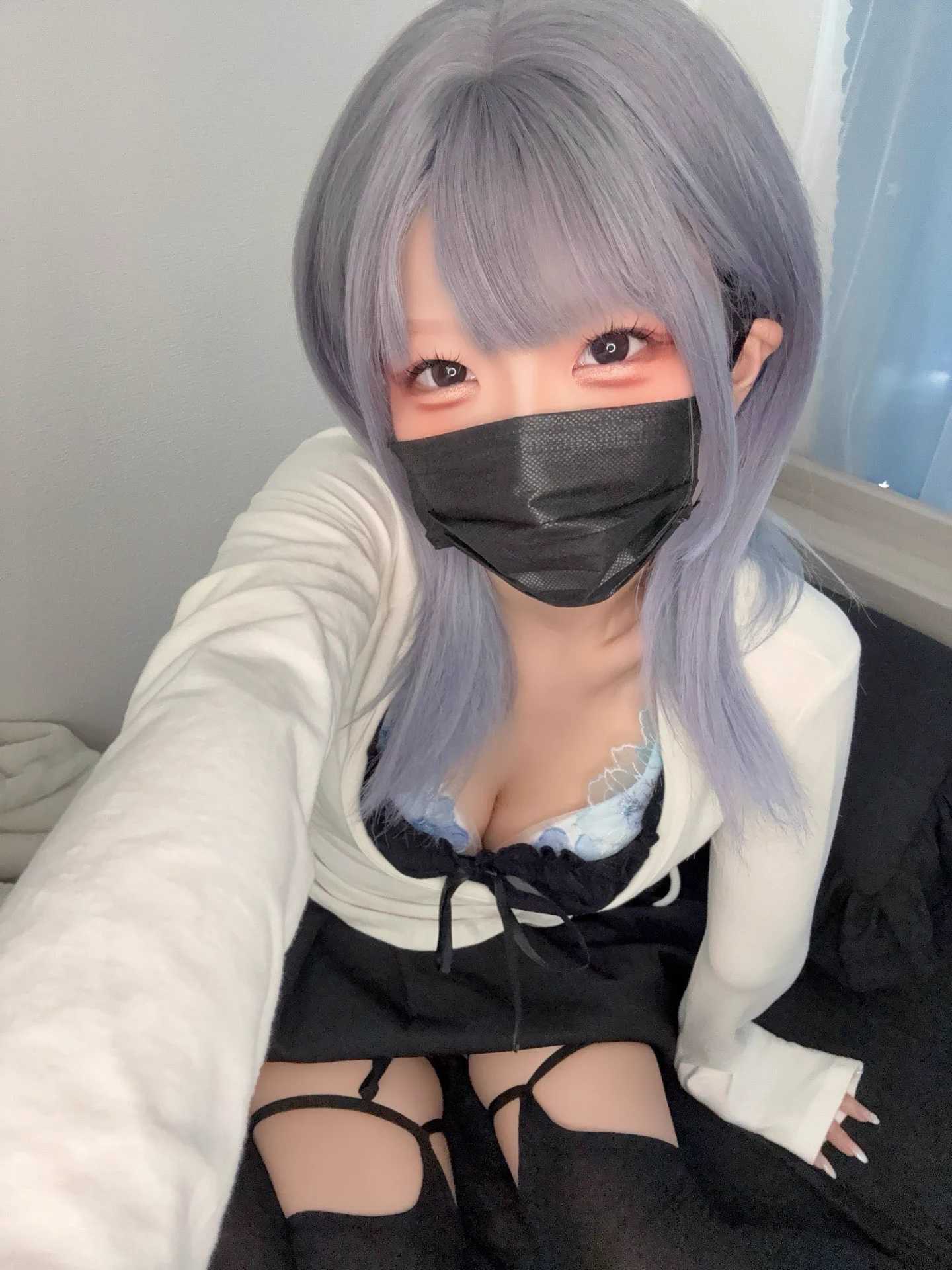 ちゃんとこっち見てよ？ https://t.co/6fQb7VnkzT